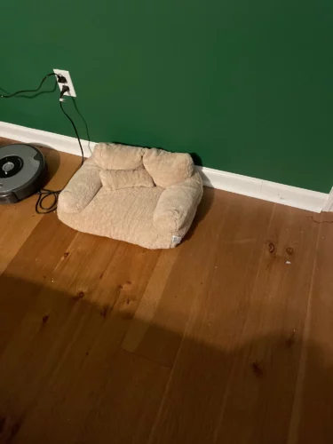 Click to view full screen "Snuggle Haven: Plush Cat & Small Dog Sofa Bed for Ultimate Winter Comfort" photo review